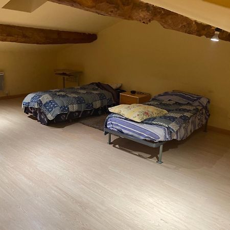 Chambre Simple Proche Aeroport Pusignan Kültér fotó